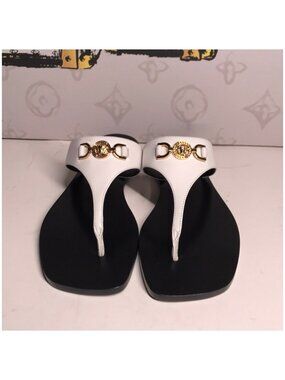 Versace Medusa 95 Flat Leather Sandals White New Size 5.5